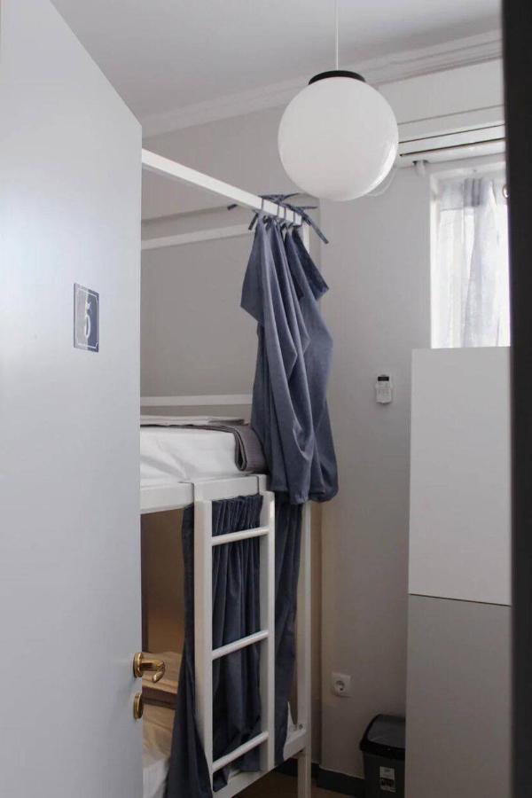 הוסטל אתונה Let Me Take My Bunk Bed מראה חיצוני תמונה
