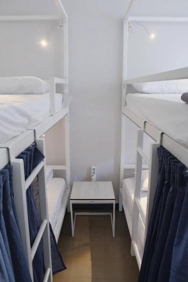 הוסטל אתונה Let Me Take My Bunk Bed מראה חיצוני תמונה